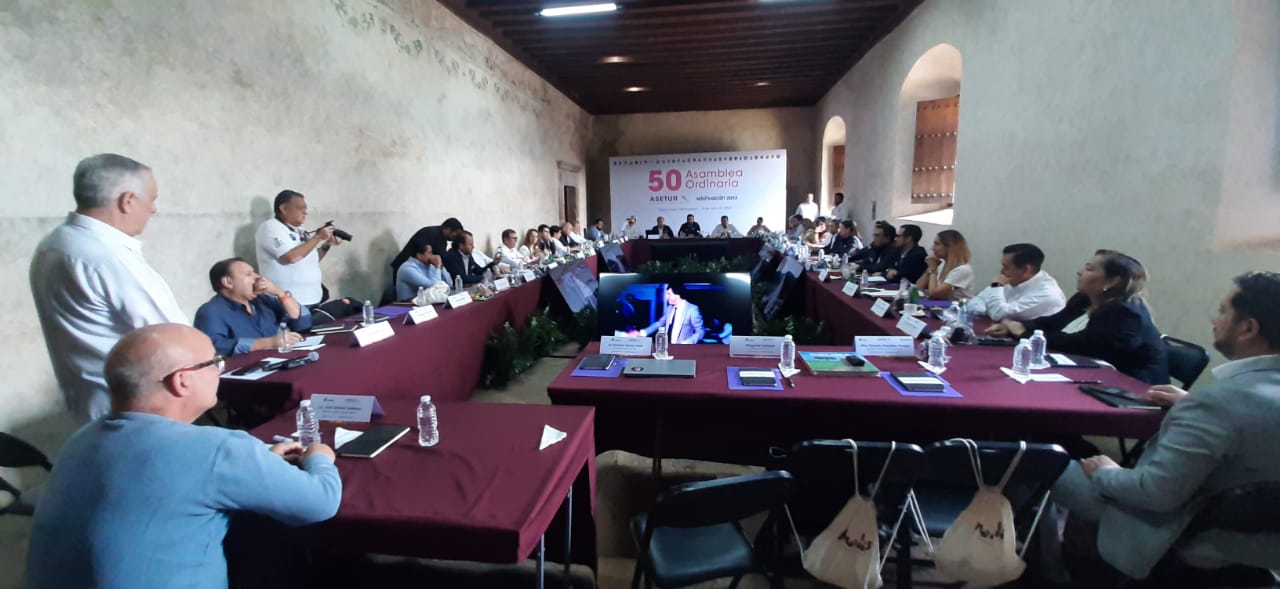 Sube Michoacán propuestas a la agenda Turística Nacional Sube Michoacán propuestas a la agenda Turística Nacional