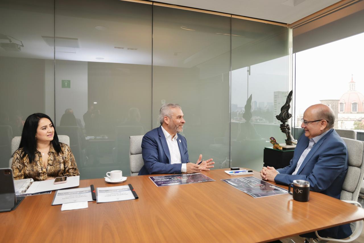 SNTSS buscará agilizar construcción de nuevo hospital del IMSS en Uruapan: ARB SNTSS buscará agilizar construcción de nuevo hospital del IMSS en Uruapan: ARB