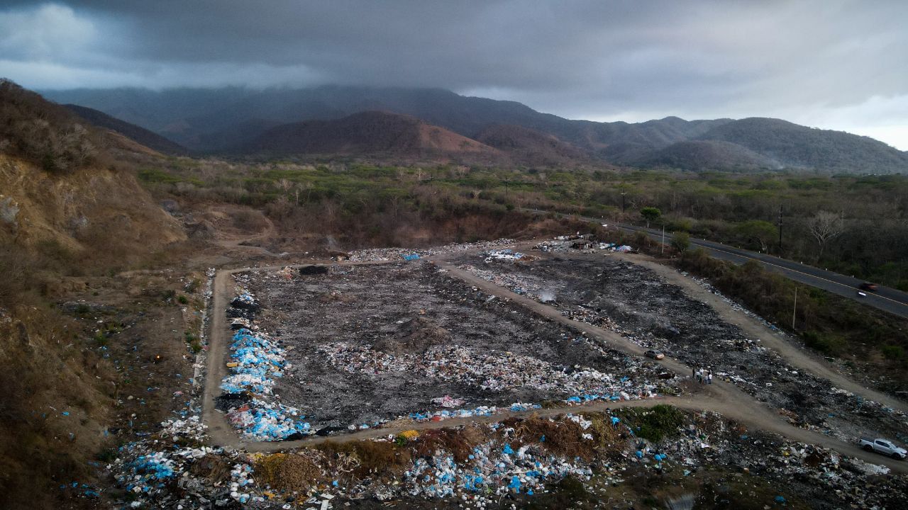 Aquila y Coahuayana construirán relleno sanitario Aquila y Coahuayana construirán relleno sanitario