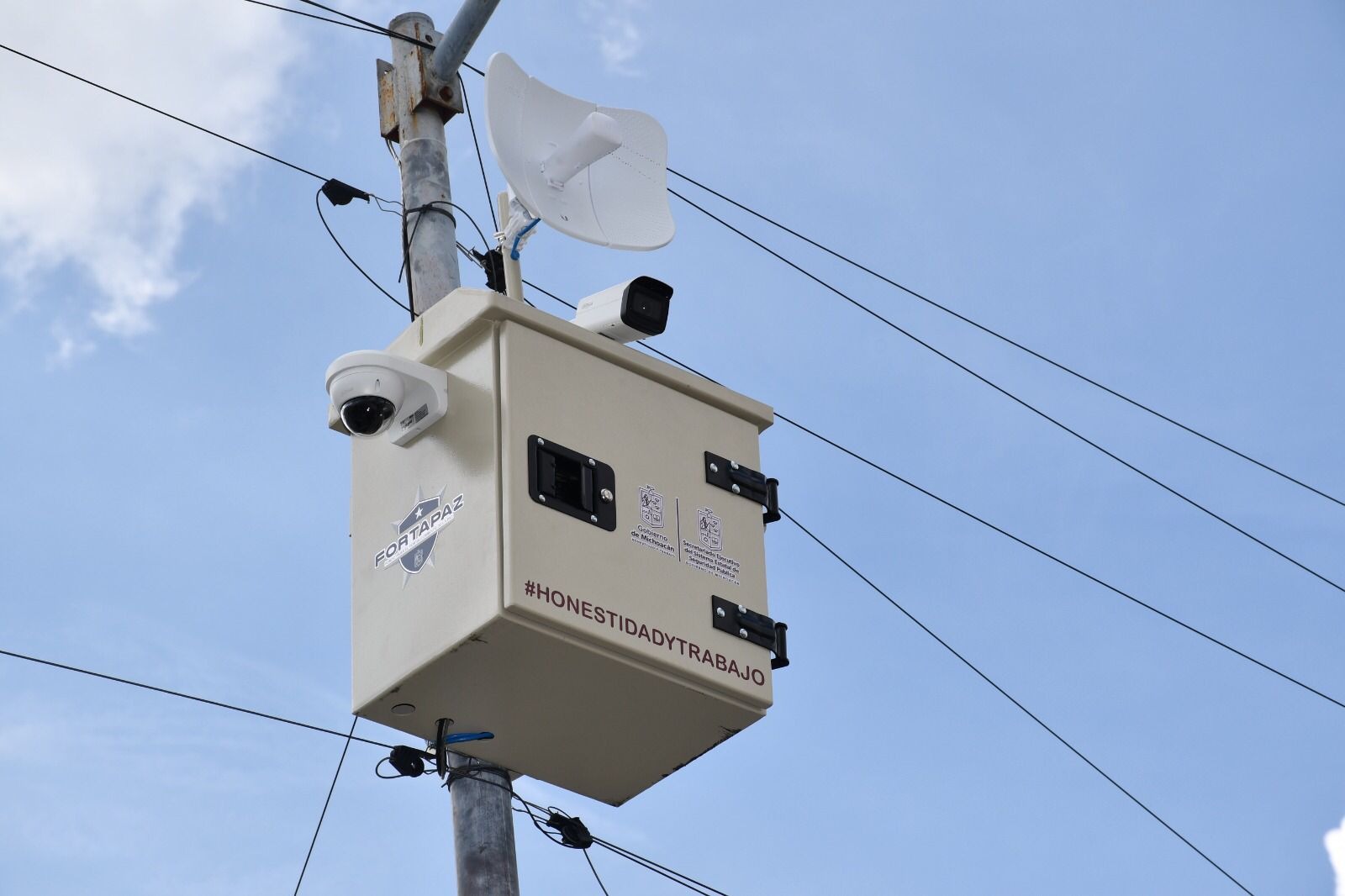 Instalación de cámaras de vigilancia en colonias peligrosas