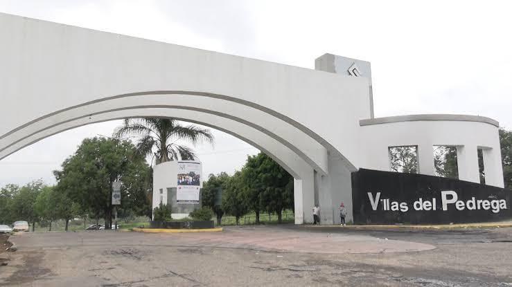 Celebra Lupita Díaz que la gente de Villas del Pedregal pueda contar con una nueva obra. Celebra Lupita Díaz que la gente de Villas del Pedregal pueda contar con una nueva obra.