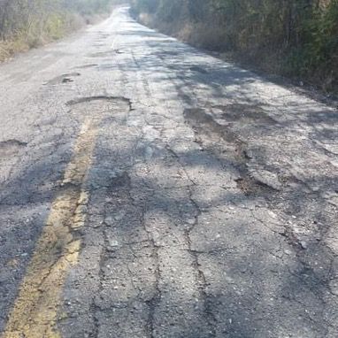 En dos años, el gobierno estatal no avanzó en rehabilitación carretera: PRD