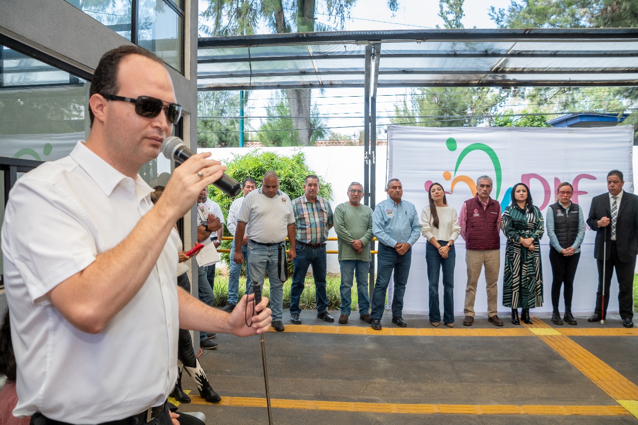 Programa para que personas ciegas usen transporte público