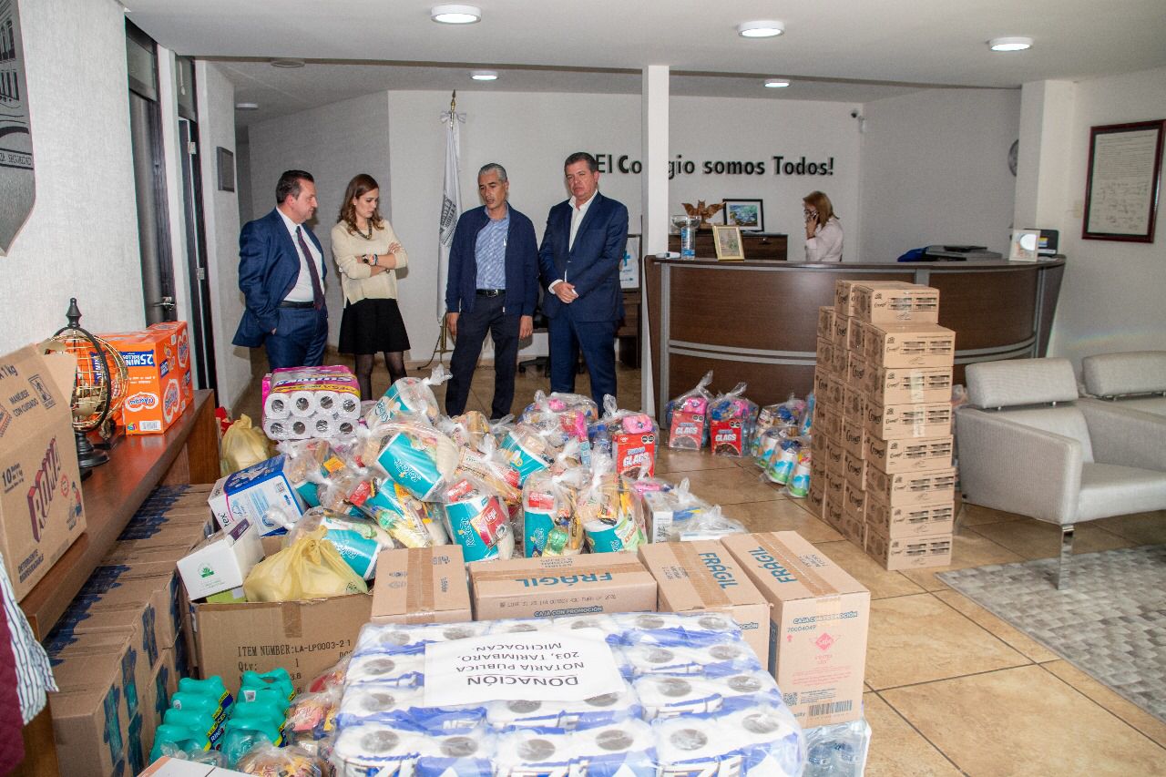Donación del Colegio de Notarios a Guerrero Donación del Colegio de Notarios a Guerrero