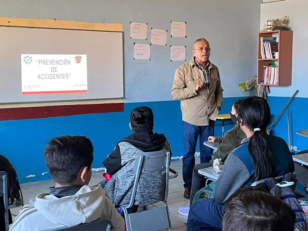 Contacto con jóvenes para prevenir accidentes