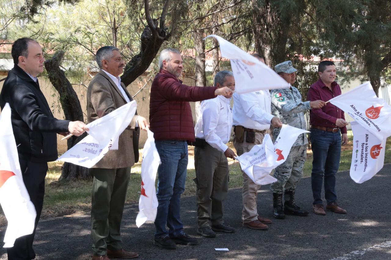 Con entrega de equipamiento, arranca campaña contra incendios 2024