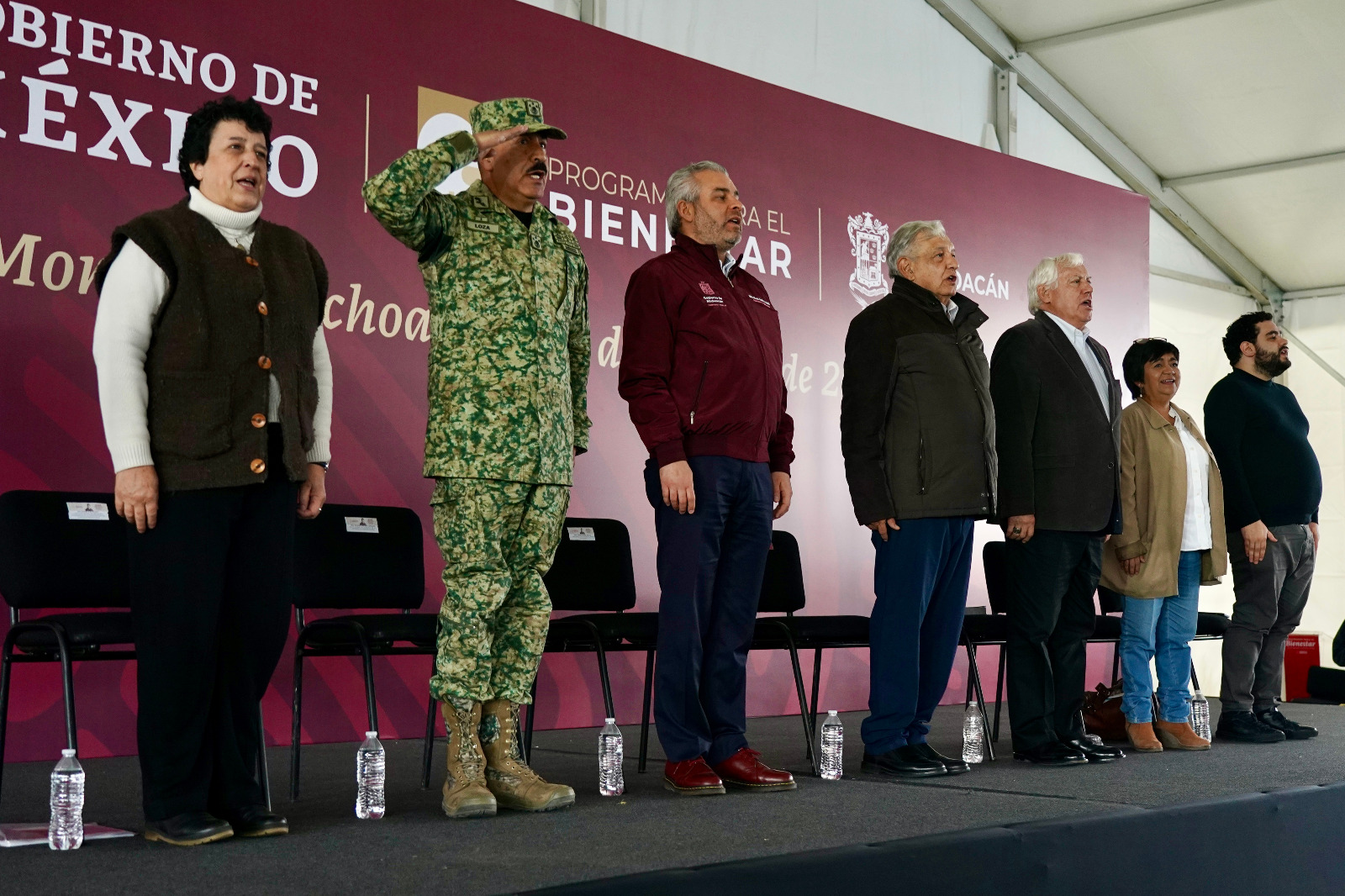 ARB y AMLO refrendan apoyo a michoacanos ARB y AMLO refrendan apoyo a michoacanos