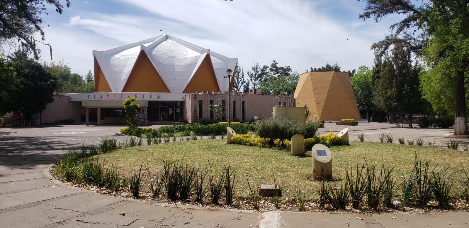 SEE invita a descubrir el universo en el Planetario de Morelia