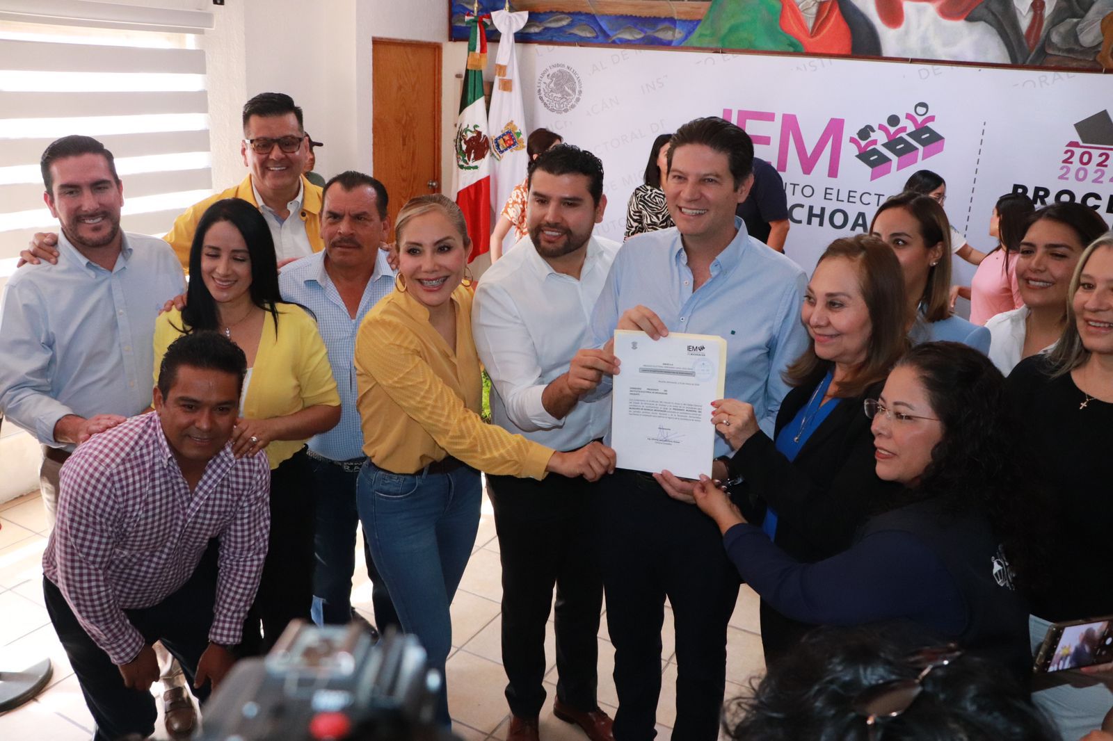 Respalda PRD Michoacán, registro de Alfonso Martínez en Morelia
