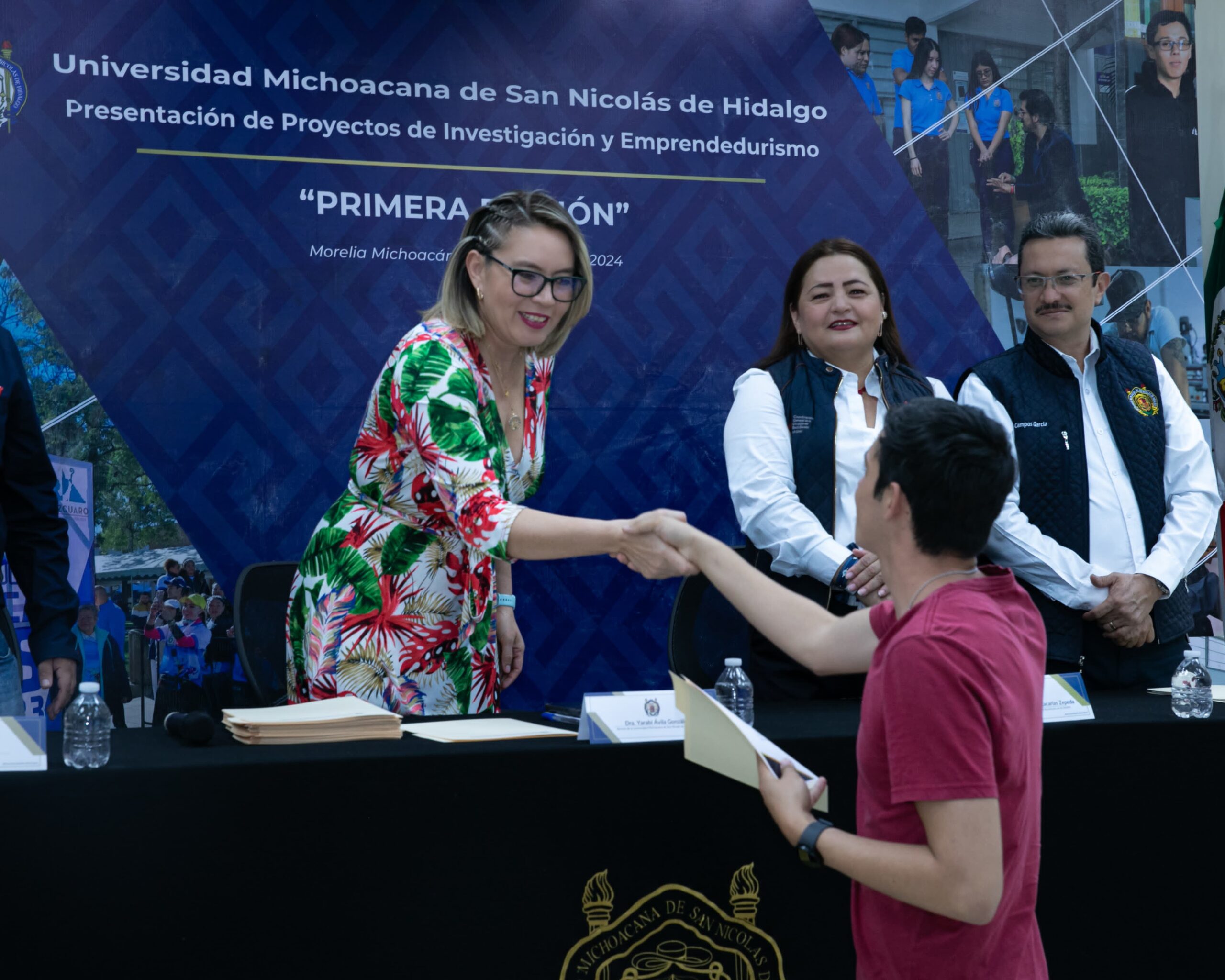 UMSNH brinda apoyo histórico a estudiantes para proyectos de investigación y emprendedurismo