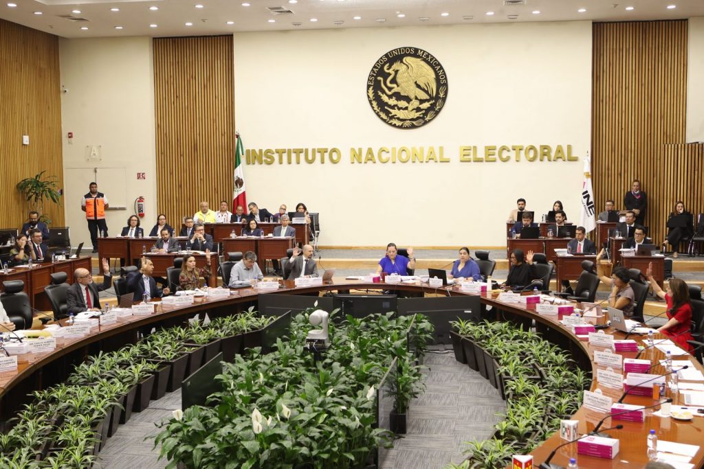 El Consejo General del INE declara validez y definitividad del Padrón Electoral y Listas Nominales de Electores