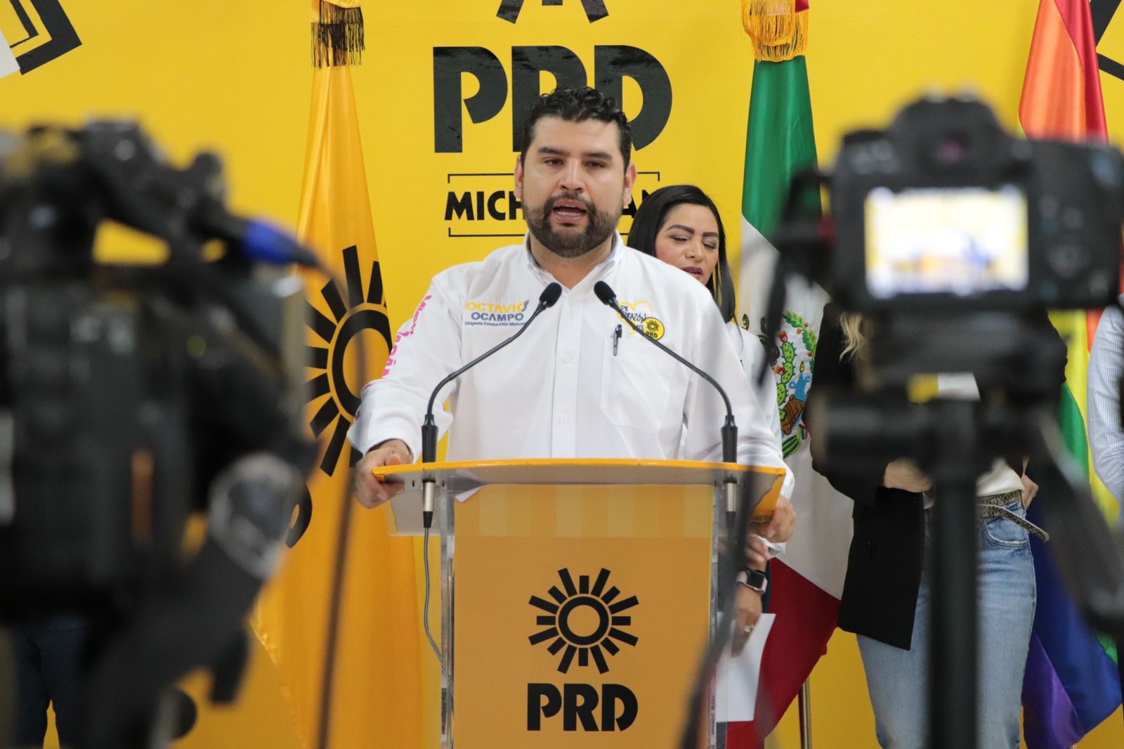 Desde el PRD, refrendamos nuestro compromiso con la libertad de prensa