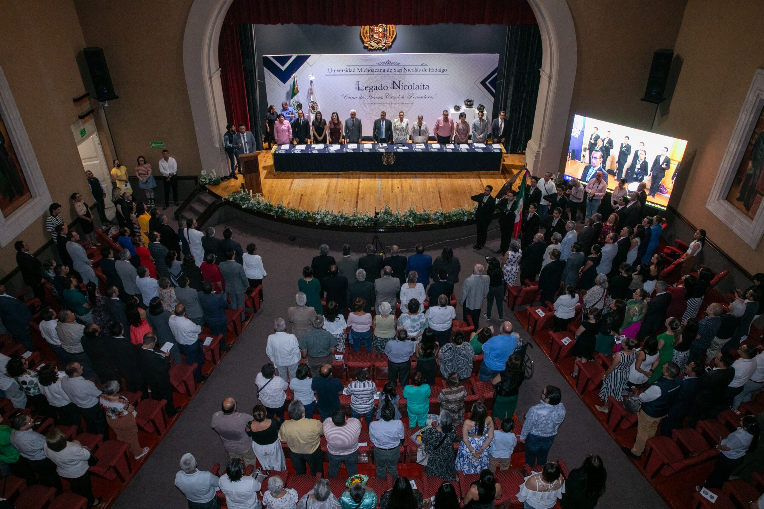 Docentes reciben el Legado Nicolaita; son el rostro de la UMSNH: Rectora