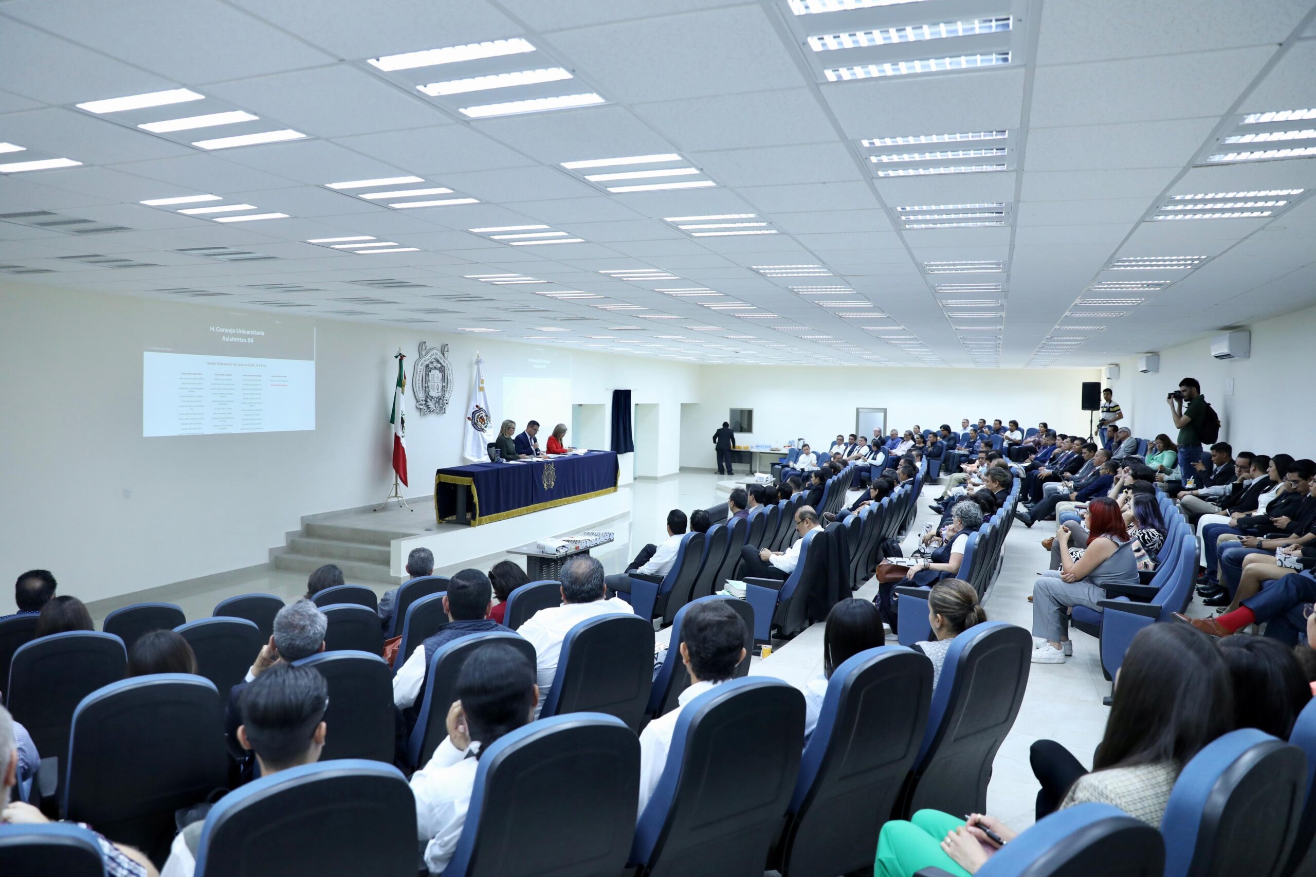 Consejo Universitario nombra nuevos titulares de las Facultades de Psicología y de Filosofía de la UMSNH