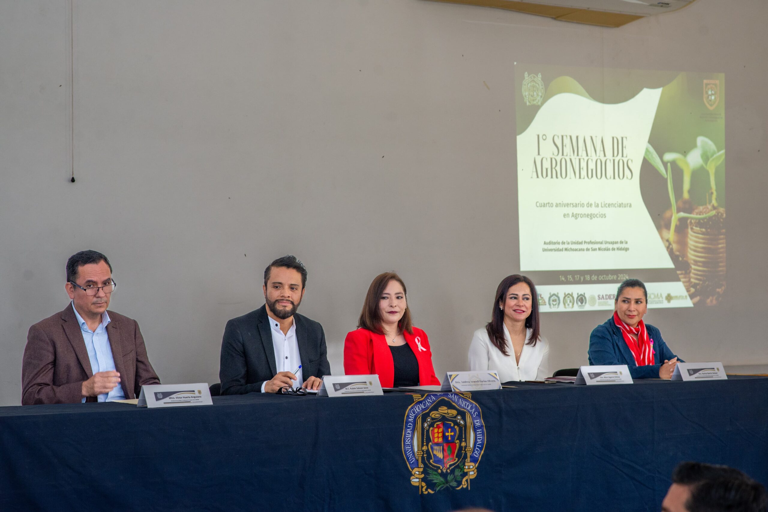 UMSNH realiza la Primer Semana de Agronegocios en Uruapan