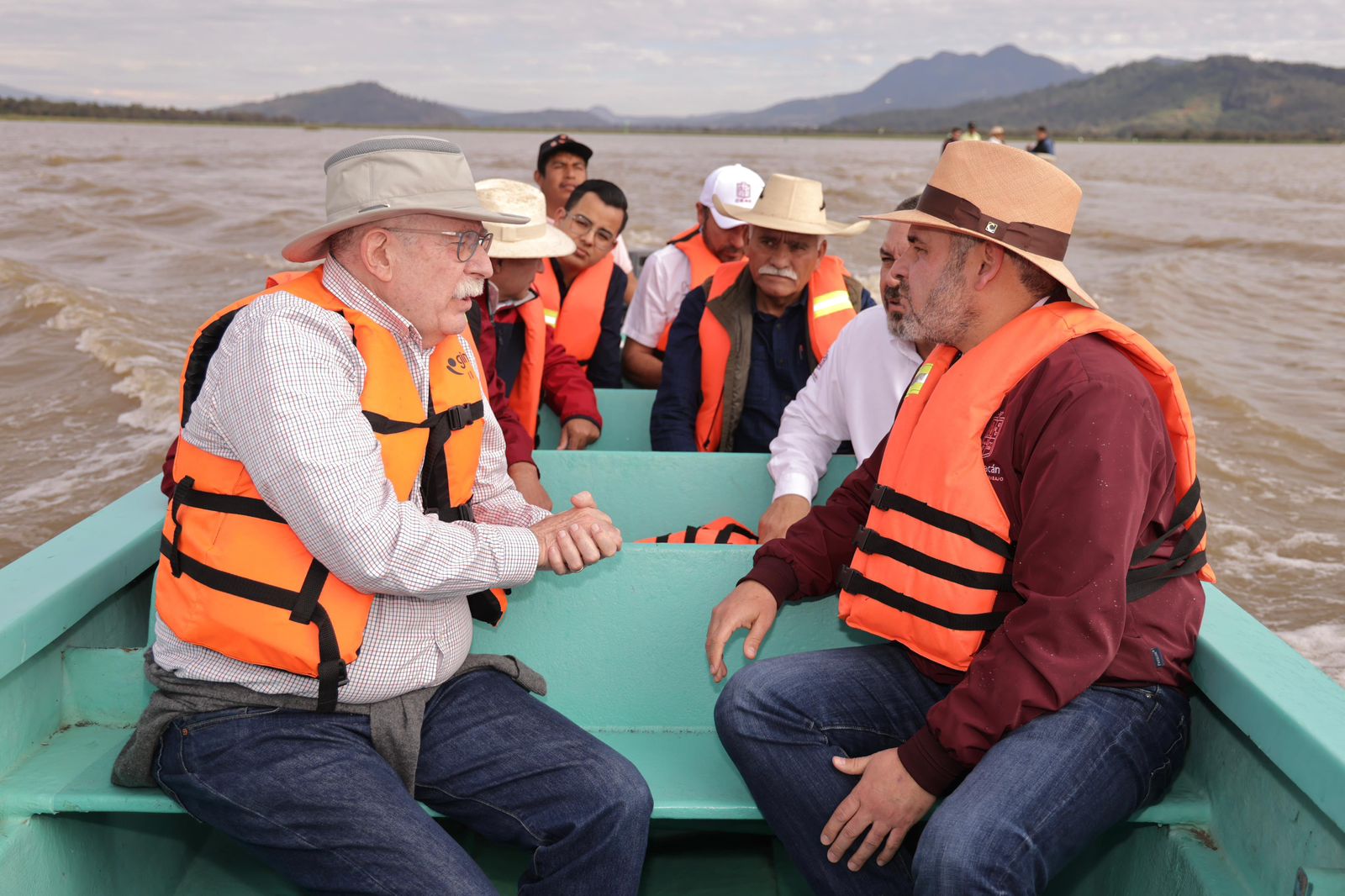 Impulsan desarrollo sostenible del lago de Pátzcuaro