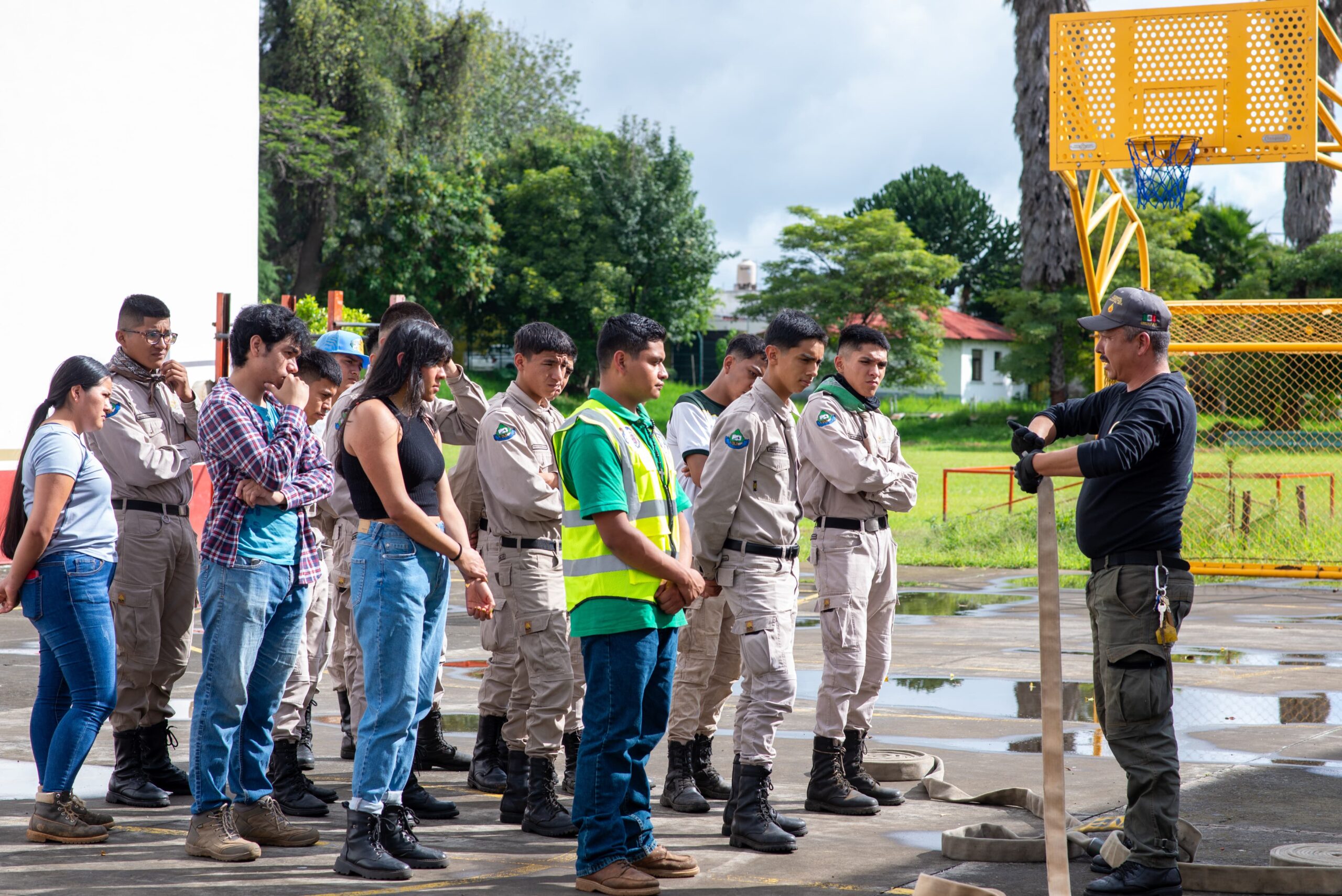 UMSNH crea la primera Brigada Forestal Nicolaita; preservar los recursos, su objetivo