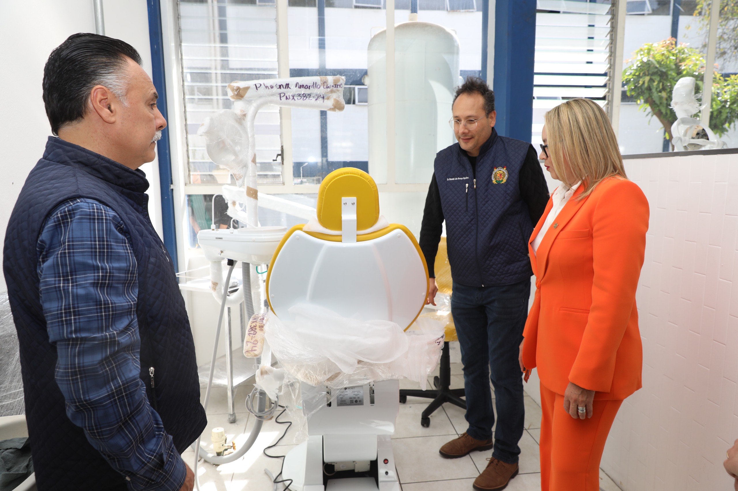 Instaladas las nuevas unidades dentales de la Facultad de Odontología, atención gratuita