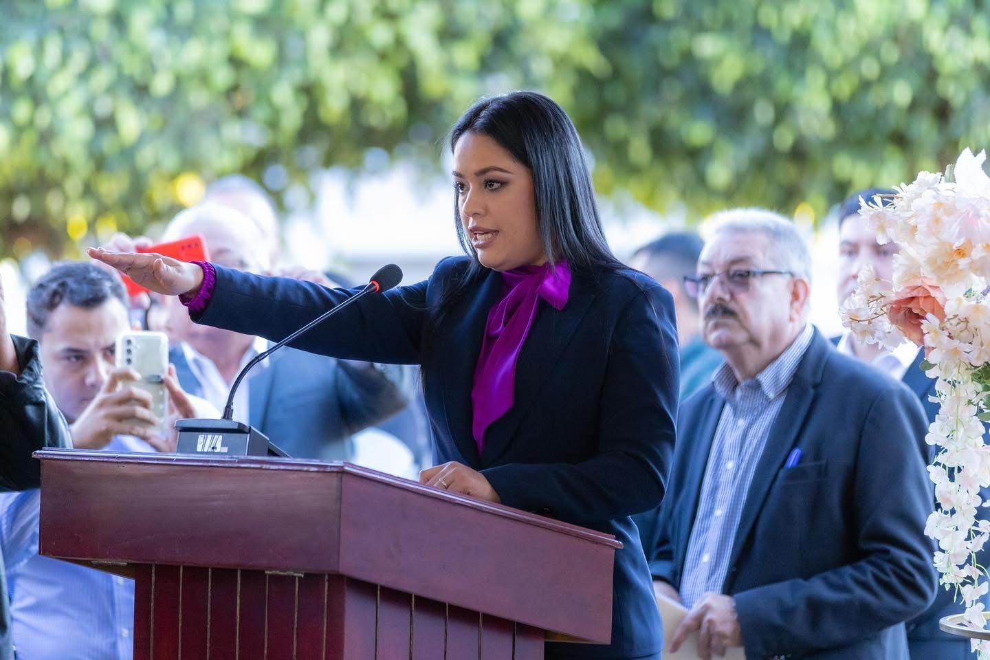 Toma protesta Azucena Ruiz como Presidenta Municipal de Irimbo