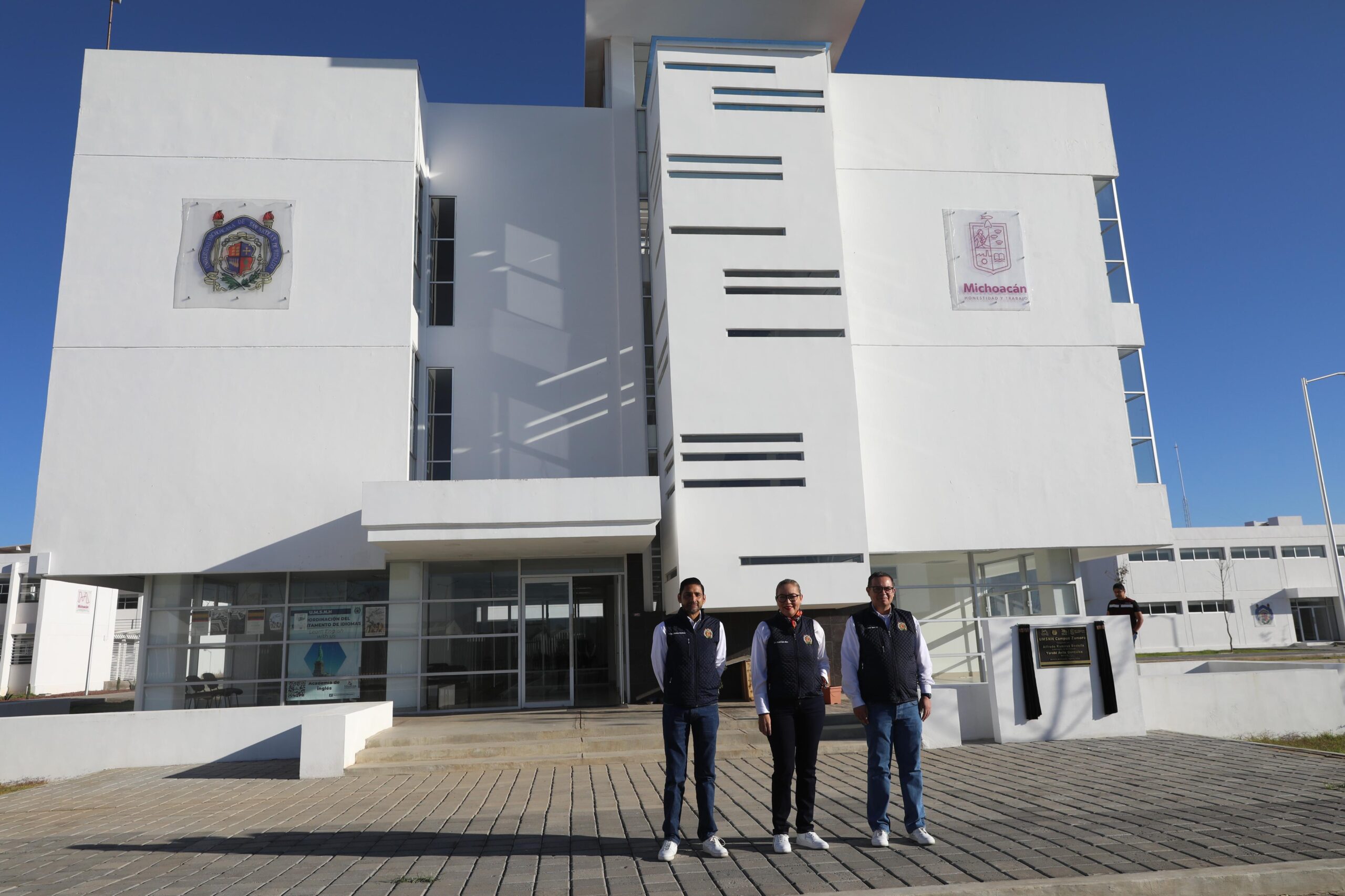 Yarabí Ávila visita Unidad Profesional de Zamora; muy pronto convocatoria de nuevo ingreso a la UMSNH