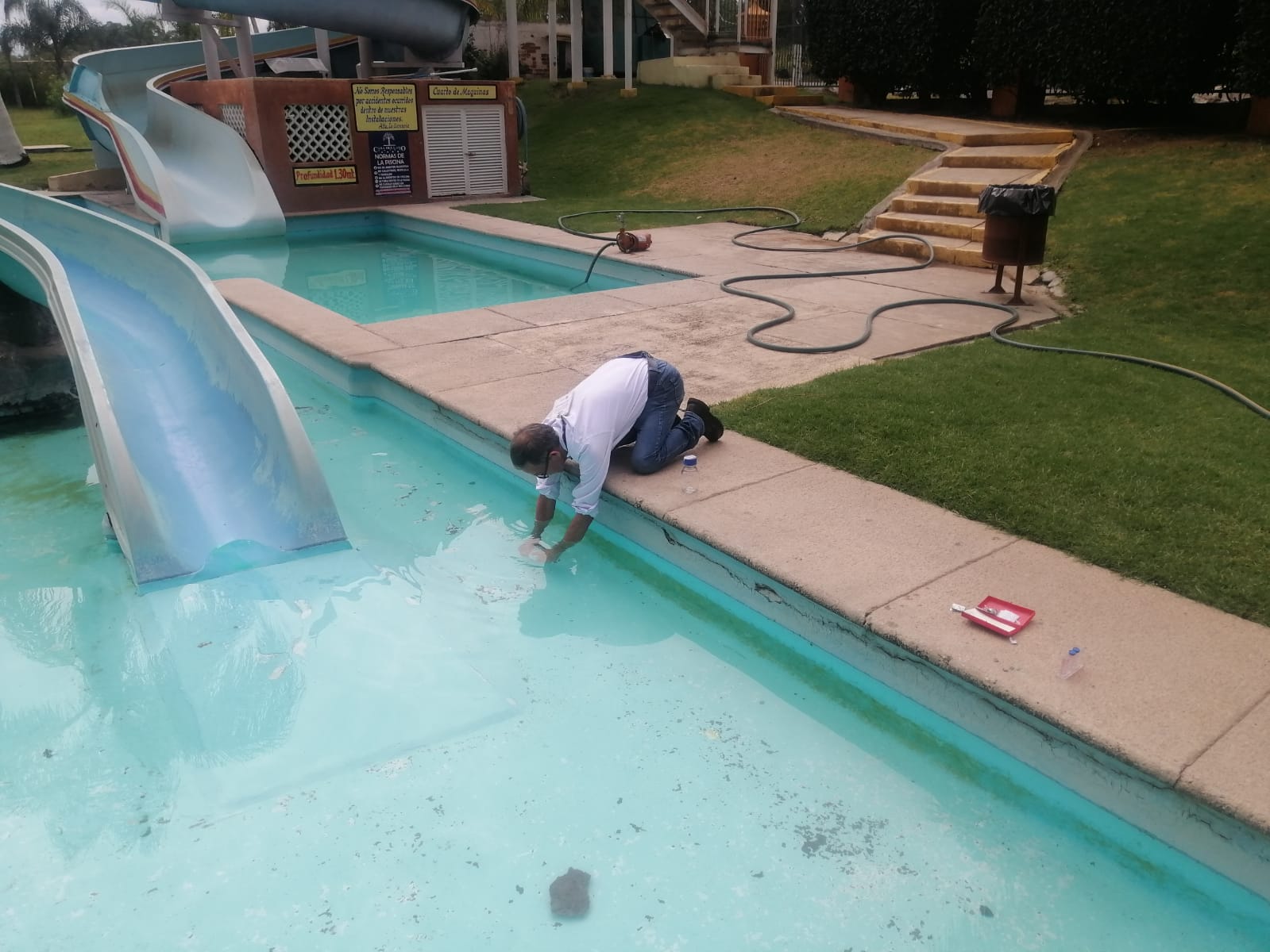 Arranca SSM muestreo de agua en albercas y balnearios