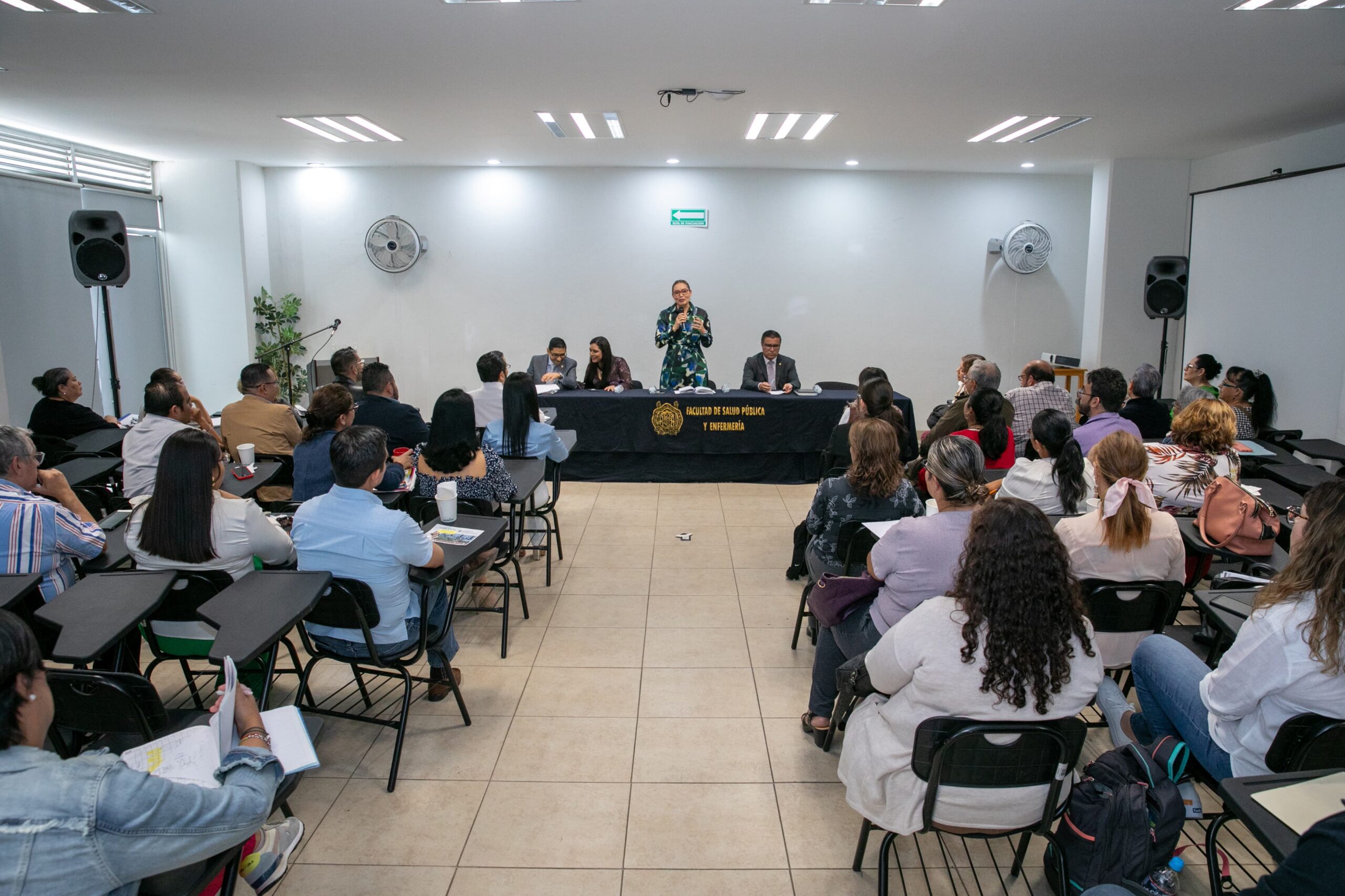 Administración de Yarabí Ávila impulsa la estabilidad laboral de docentes, continúa programa de Sustentabilidad Administrativa Administración de Yarabí Ávila impulsa la estabilidad laboral de docentes, continúa programa de Sustentabilidad Administrativa