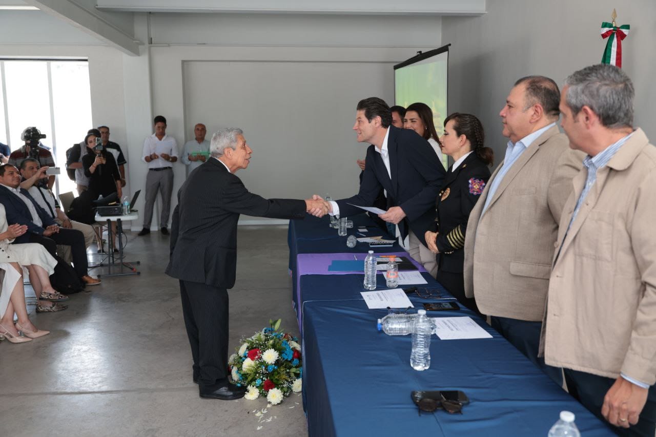 Gobierno de Alfonso Martínez respalda a Bomberos Voluntarios para salvar vidas de morelianos Gobierno de Alfonso Martínez respalda a Bomberos Voluntarios para salvar vidas de morelianos