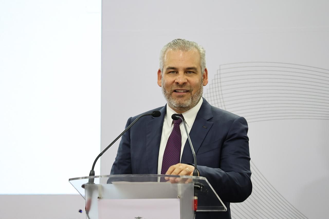 ARB rechaza impuesto del 3.5 % a remesas enviadas desde EUA