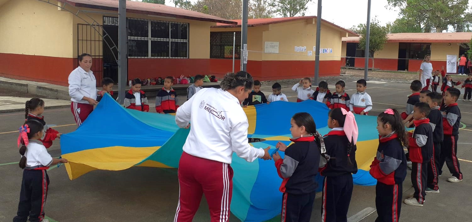 Docentes de todo Michoacán se alistan para el Consejo Técnico Docentes de todo Michoacán se alistan para el Consejo Técnico