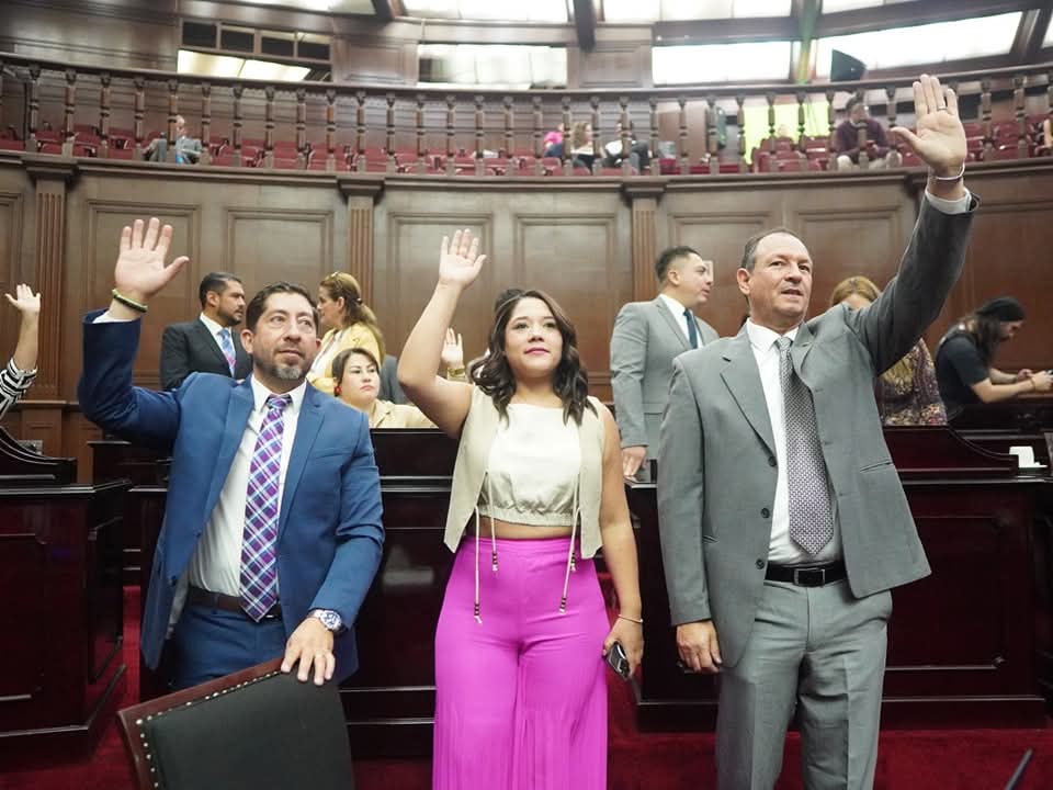 Garantizar infancias seguras debe ser tarea permanente desde todas las trincheras: Xóchitl Ruiz Garantizar infancias seguras debe ser tarea permanente desde todas las trincheras: Xóchitl Ruiz
