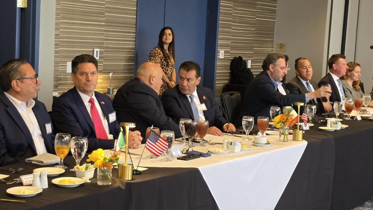 Michoacán estrecha lazos con líderes empresariales y del sector turístico en Texas Michoacán estrecha lazos con líderes empresariales y del sector turístico en Texas