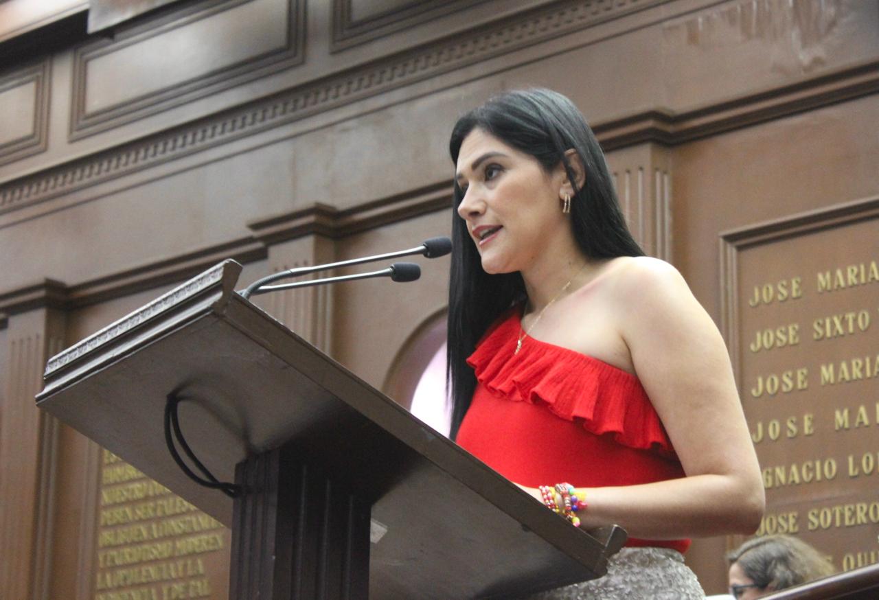 Presenta diputada Diana Espinosa iniciativa para reformar Ley de Turismo en materia de protección a niñas, niños y adolescentes Presenta diputada Diana Espinosa iniciativa para reformar Ley de Turismo en materia de protección a niñas, niños y adolescentes