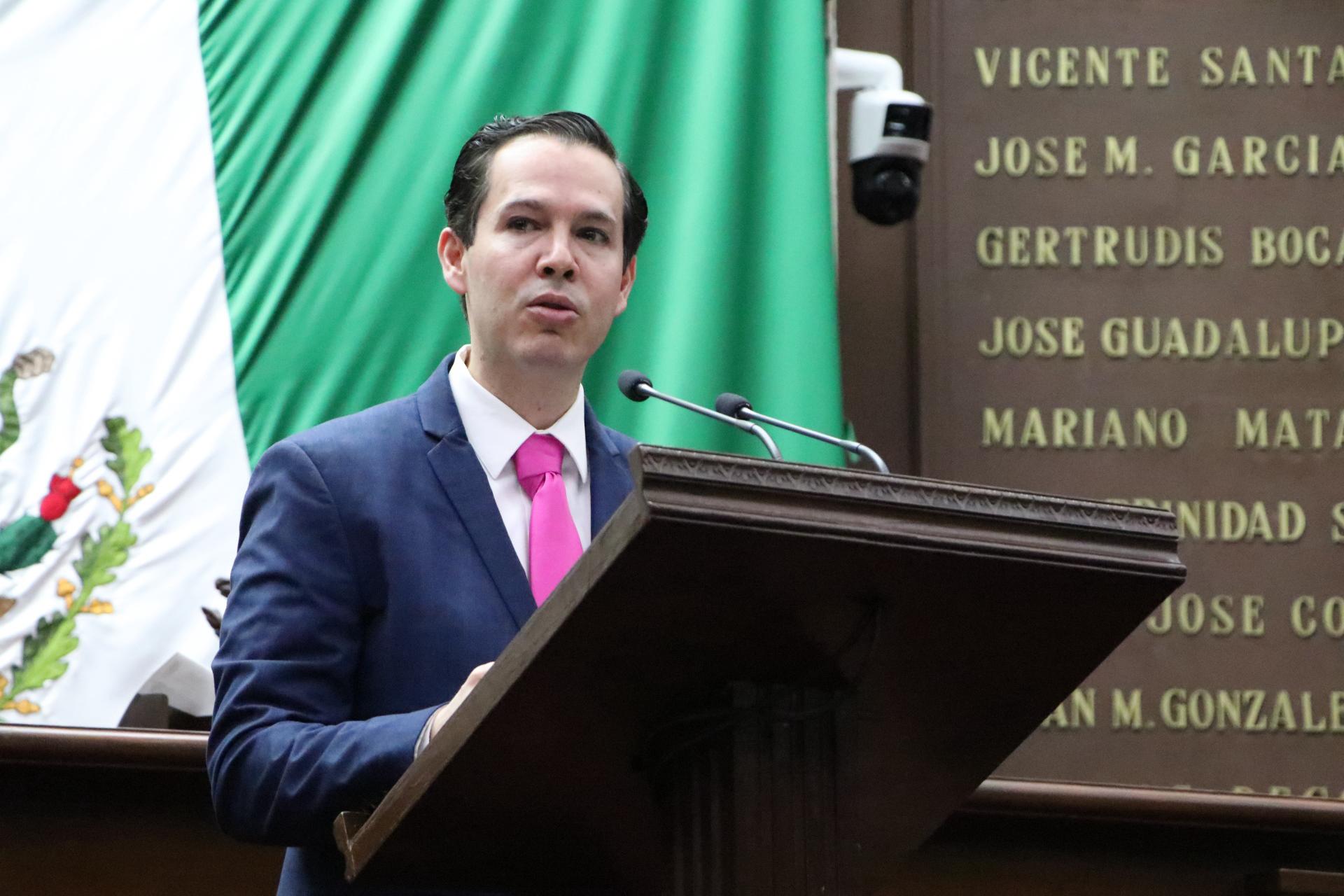 Urgente reformar el Código Penal de Michoacán para proteger el patrimonio de los ciudadanos ante estafas financieras: Alfredo Anaya Urgente reformar el Código Penal de Michoacán para proteger el patrimonio de los ciudadanos ante estafas financieras: Alfredo Anaya