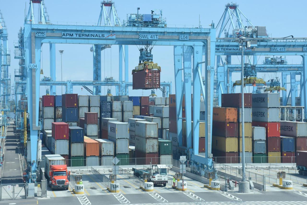 Lázaro Cárdenas se consolida en inversión extranjera y modernización portuaria: Sedeco Lázaro Cárdenas se consolida en inversión extranjera y modernización portuaria: Sedeco