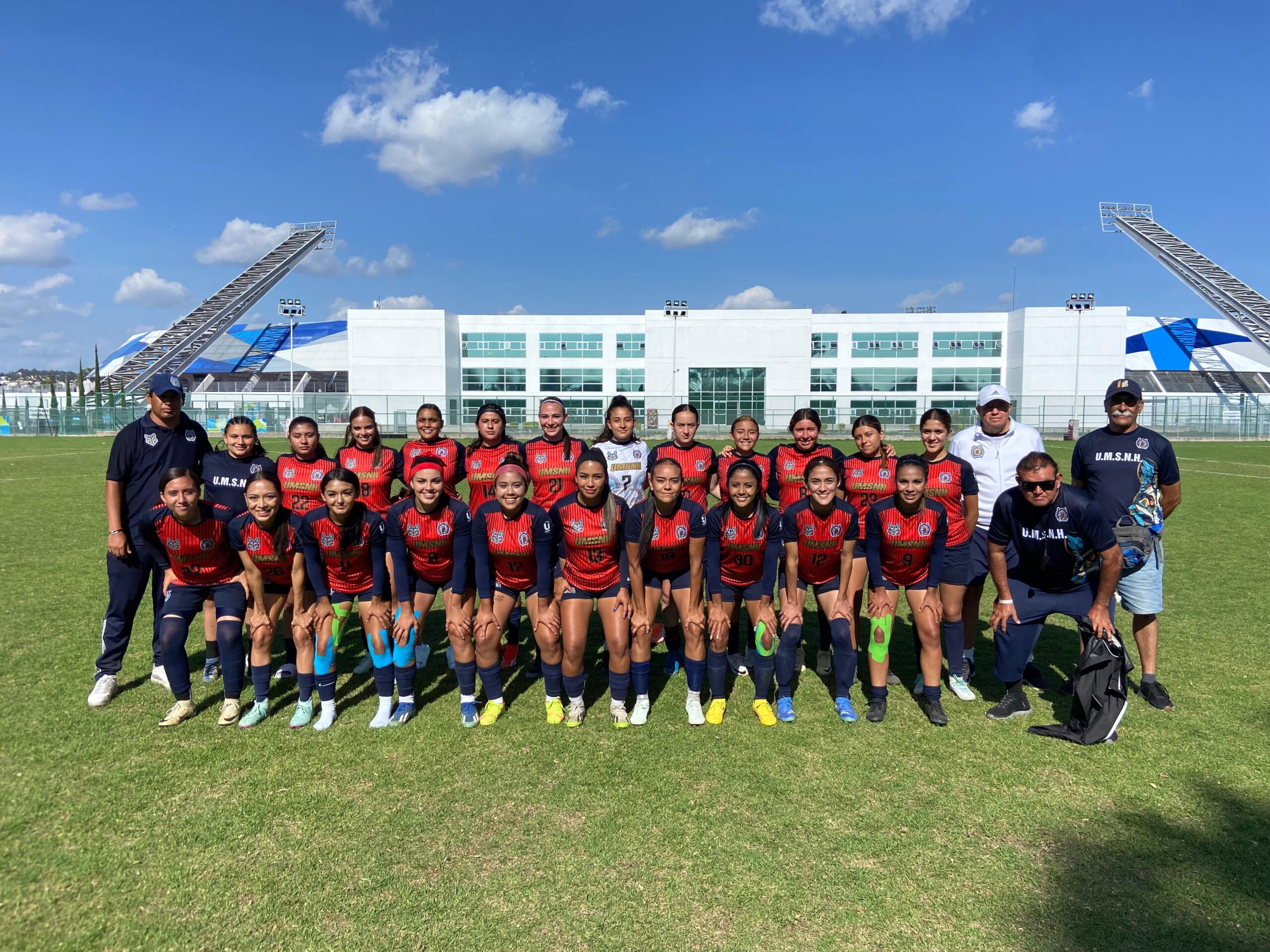 Equipos de fútbol soccer de la UMSNH pelearán por El Oro en la Universiada Nacional 2025 Equipos de fútbol soccer de la UMSNH pelearán por El Oro en la Universiada Nacional 2025