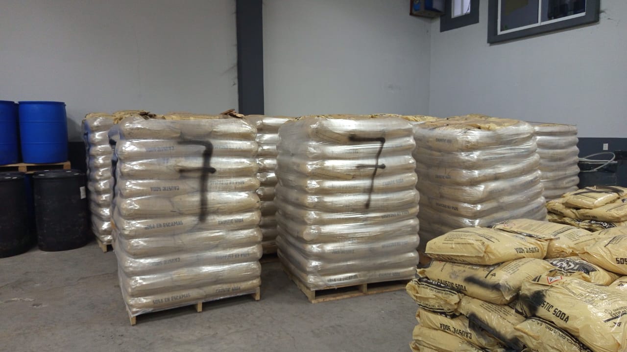 En un operativo conjunto, el gabinete de seguridad y autoridades locales aseguran laboratorios clandestinos en Michoacán