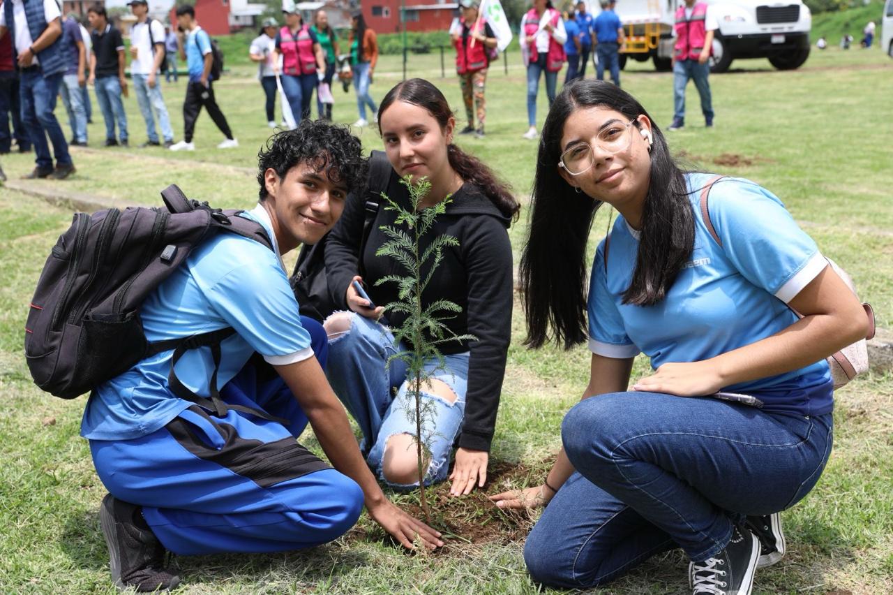 Arranca ARB reforestación 2025; despliega ejército verde para plantar 10 millones de árboles Arranca ARB reforestación 2025; despliega ejército verde para plantar 10 millones de árboles