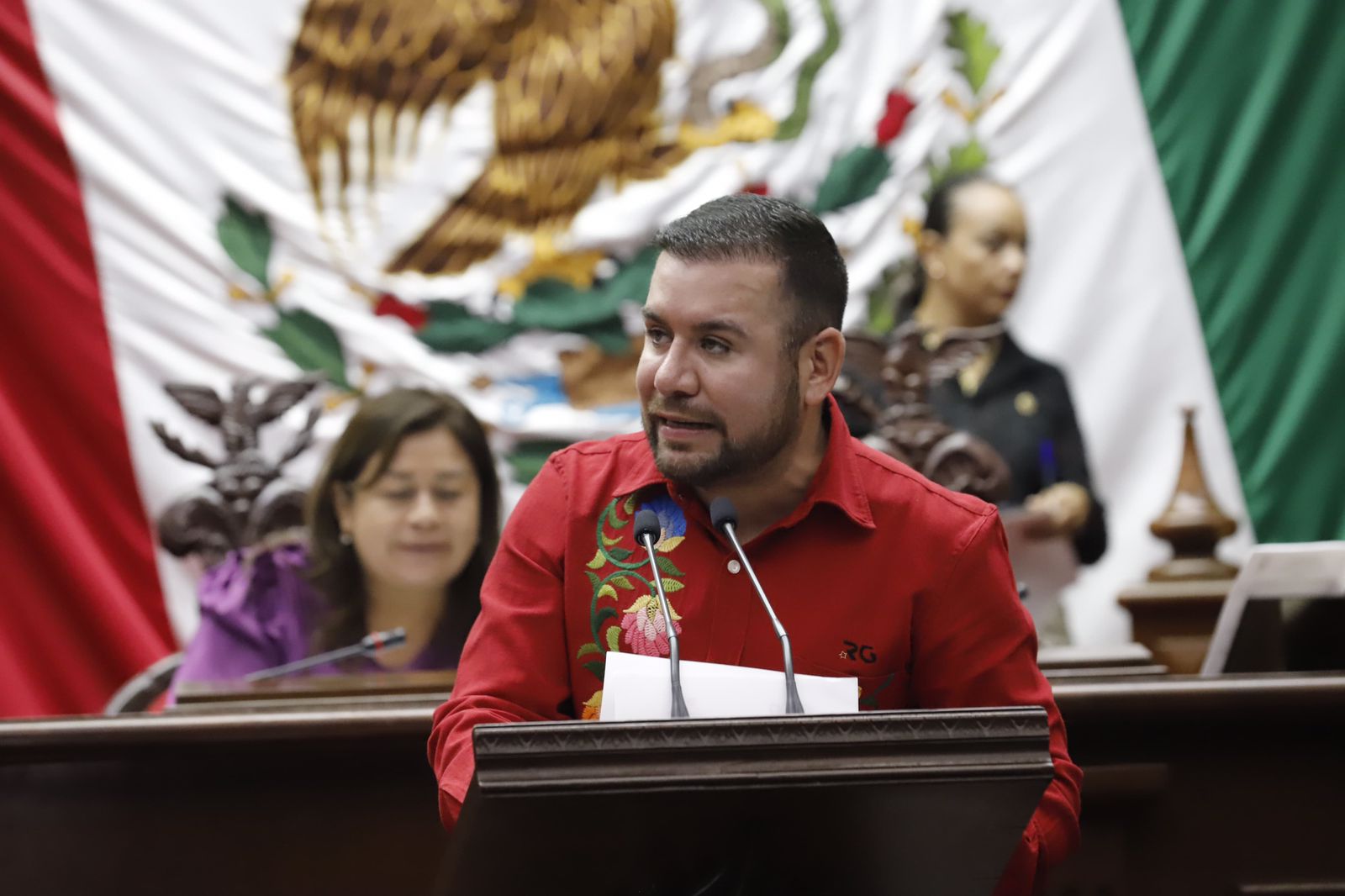 Propone Reyes Galindo reducción de regidores en municipios de Michoacán Propone Reyes Galindo reducción de regidores en municipios de Michoacán