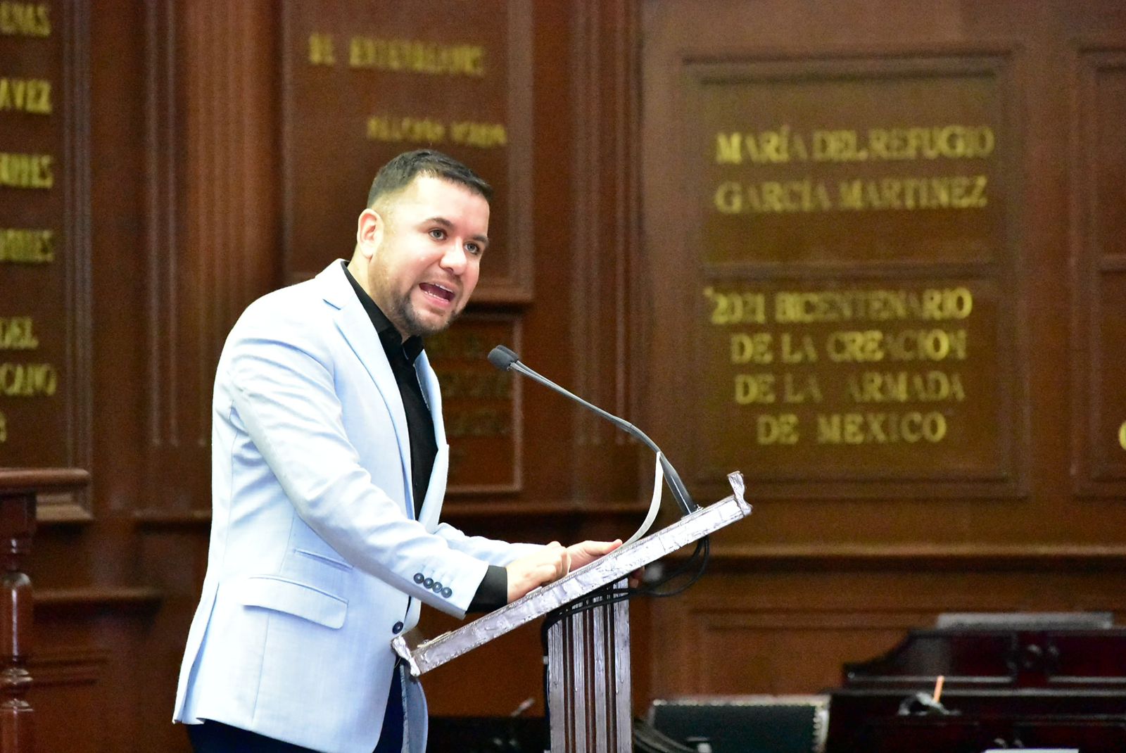 Plantea Reyes Galindo reducir edad para ocupar el cargo de director general del Instituto de la Juventud en Michoacán Plantea Reyes Galindo reducir edad para ocupar el cargo de director general del Instituto de la Juventud en Michoacán