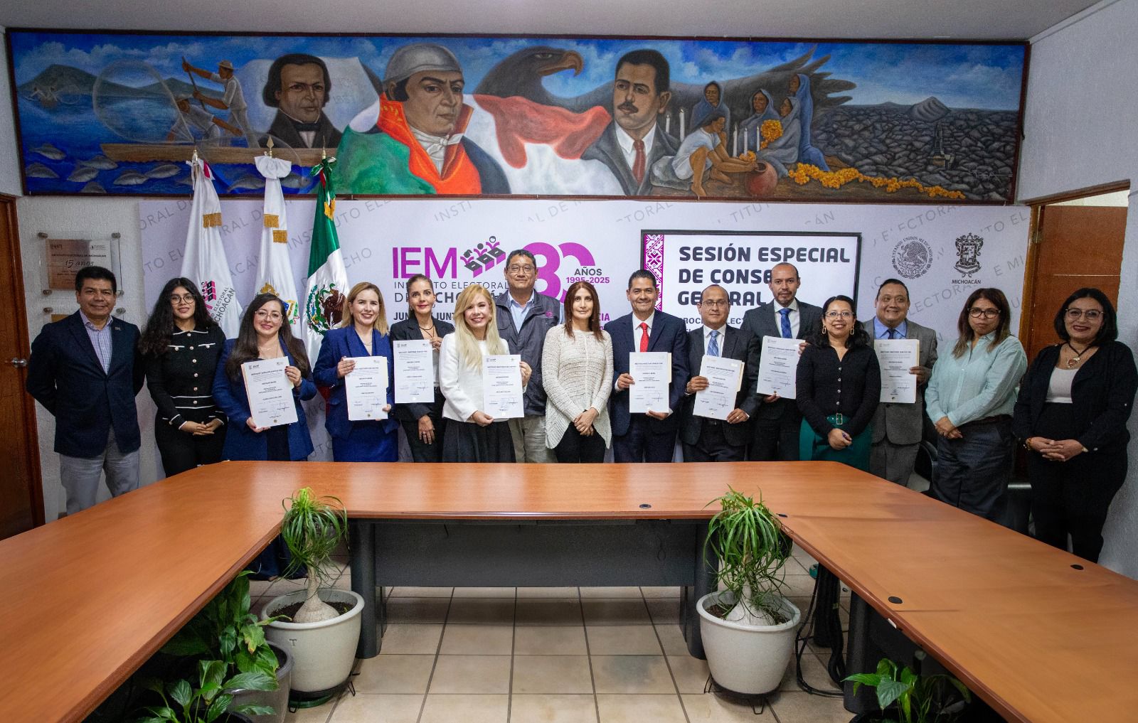 Entrega el IEM constancias de mayoría a Magistraturas de Disciplina Judicial, Penales y Juzgados Laborales