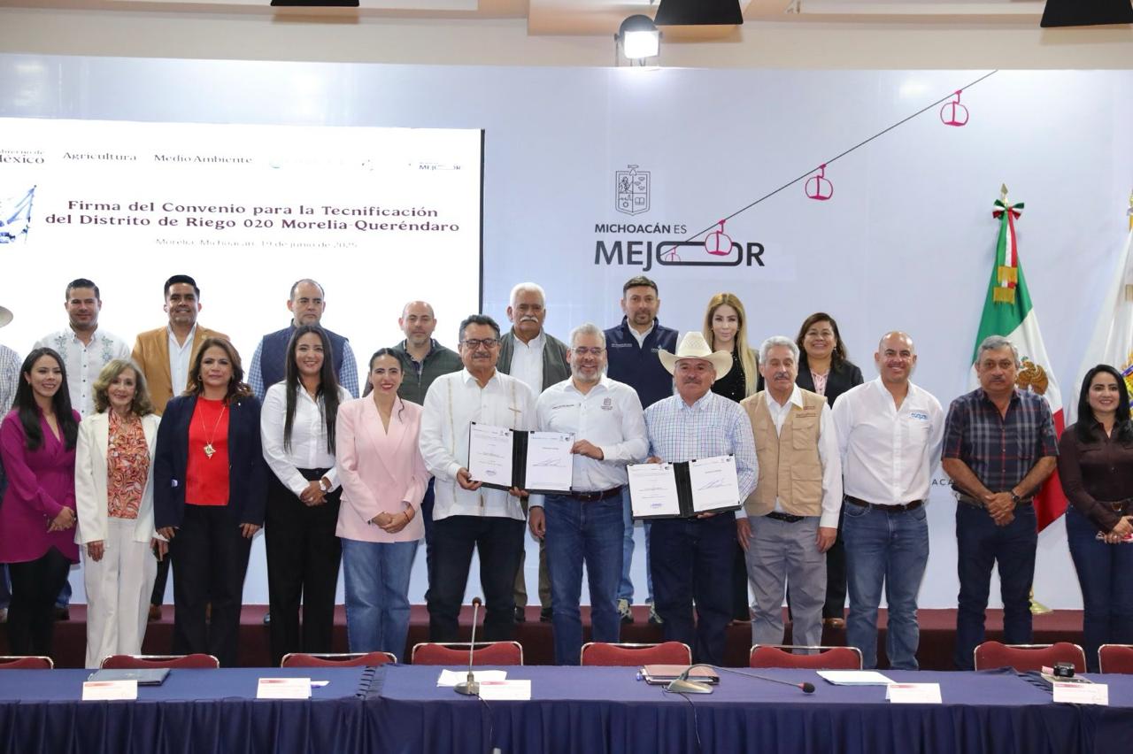 Firma ARB convenio para la tecnificación del distrito de riego 020 Morelia-Queréndaro Firma ARB convenio para la tecnificación del distrito de riego 020 Morelia-Queréndaro