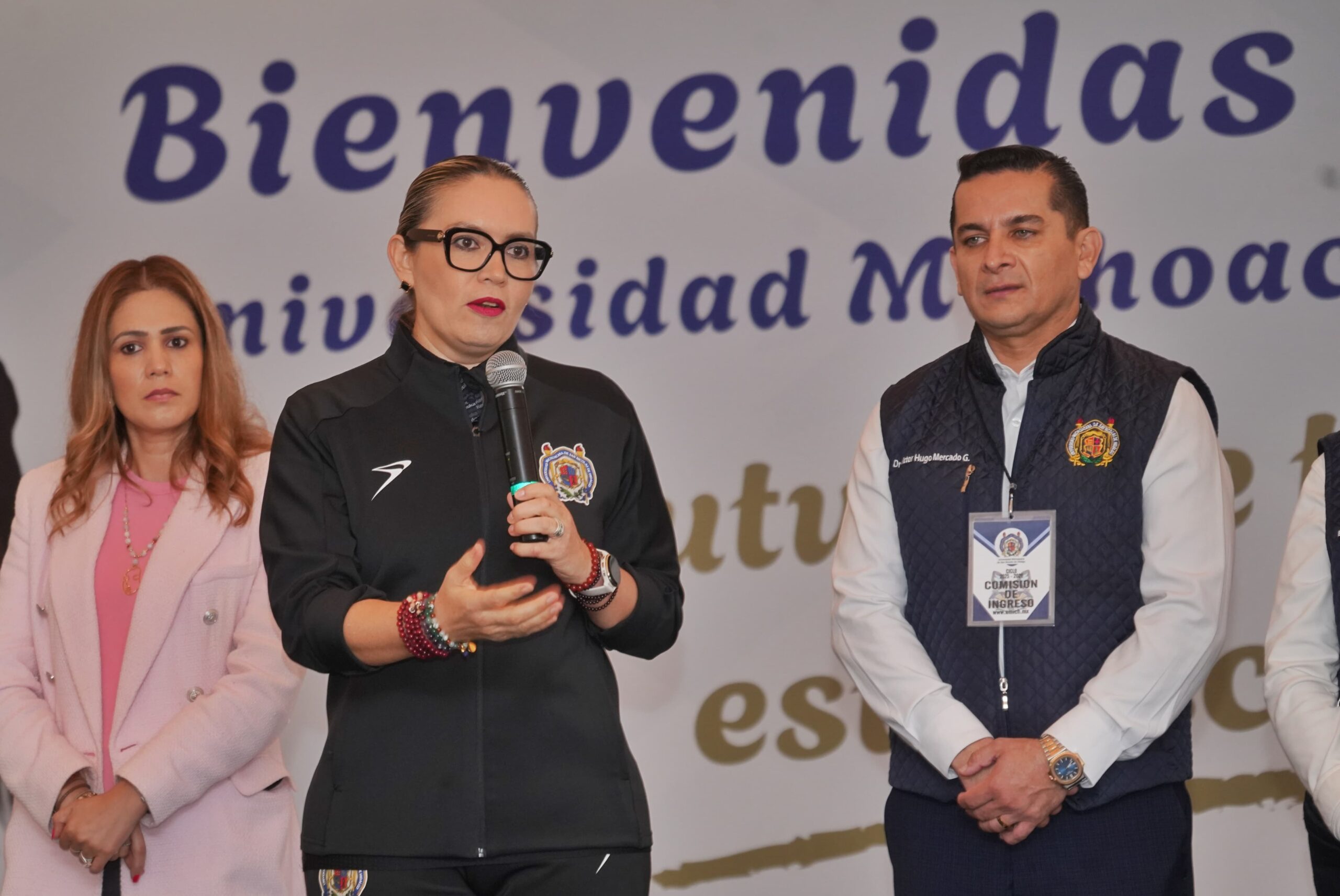 Trabajemos en equipo, invita Yarabí Ávila a madres y padres de familia Trabajemos en equipo, invita Yarabí Ávila a madres y padres de familia