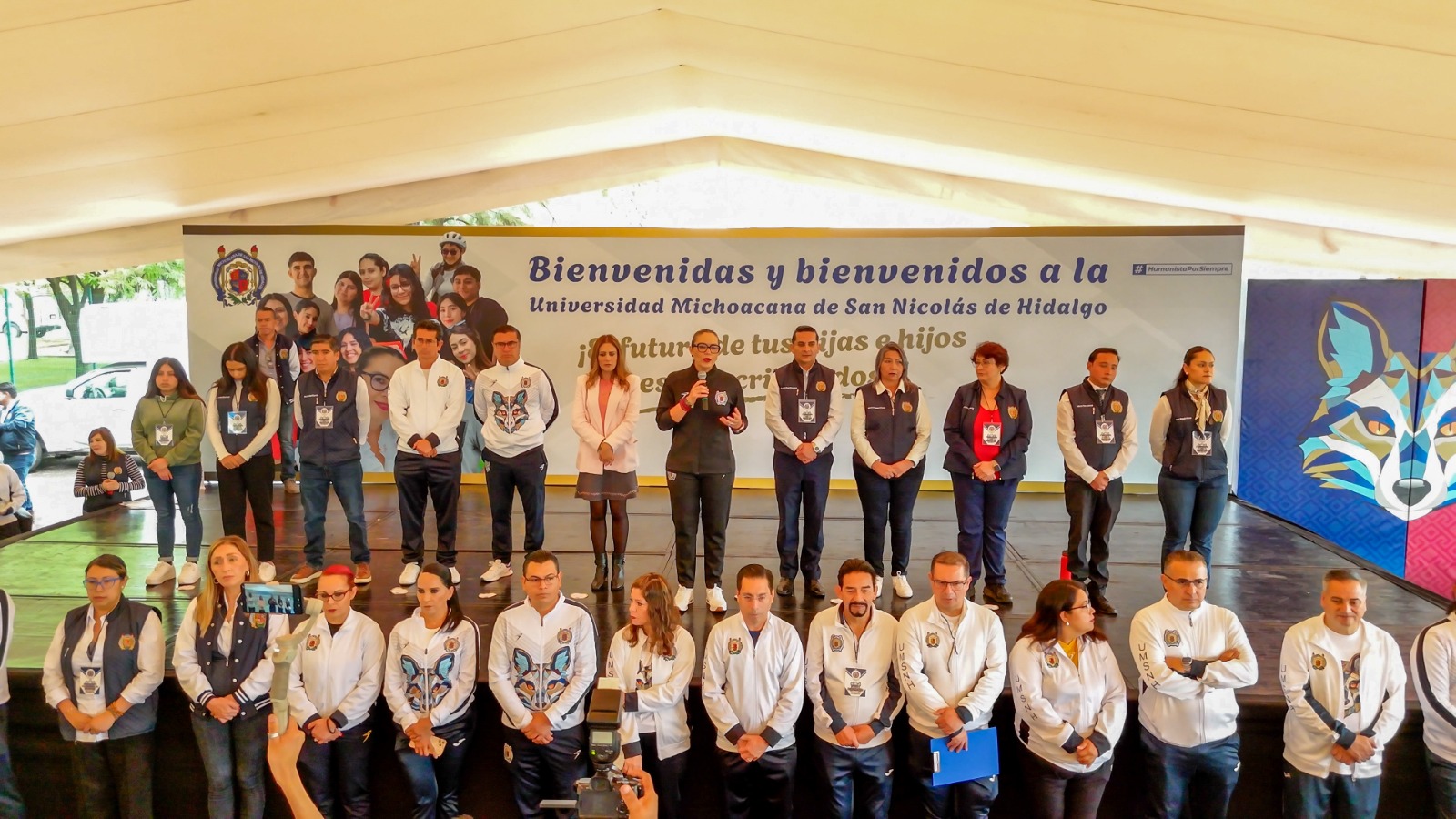 No hay recomendados, ingresa a la UMSNH quien estudió y quien tiene vocación: Yarabí Ávila No hay recomendados, ingresa a la UMSNH quien estudió y quien tiene vocación: Yarabí Ávila