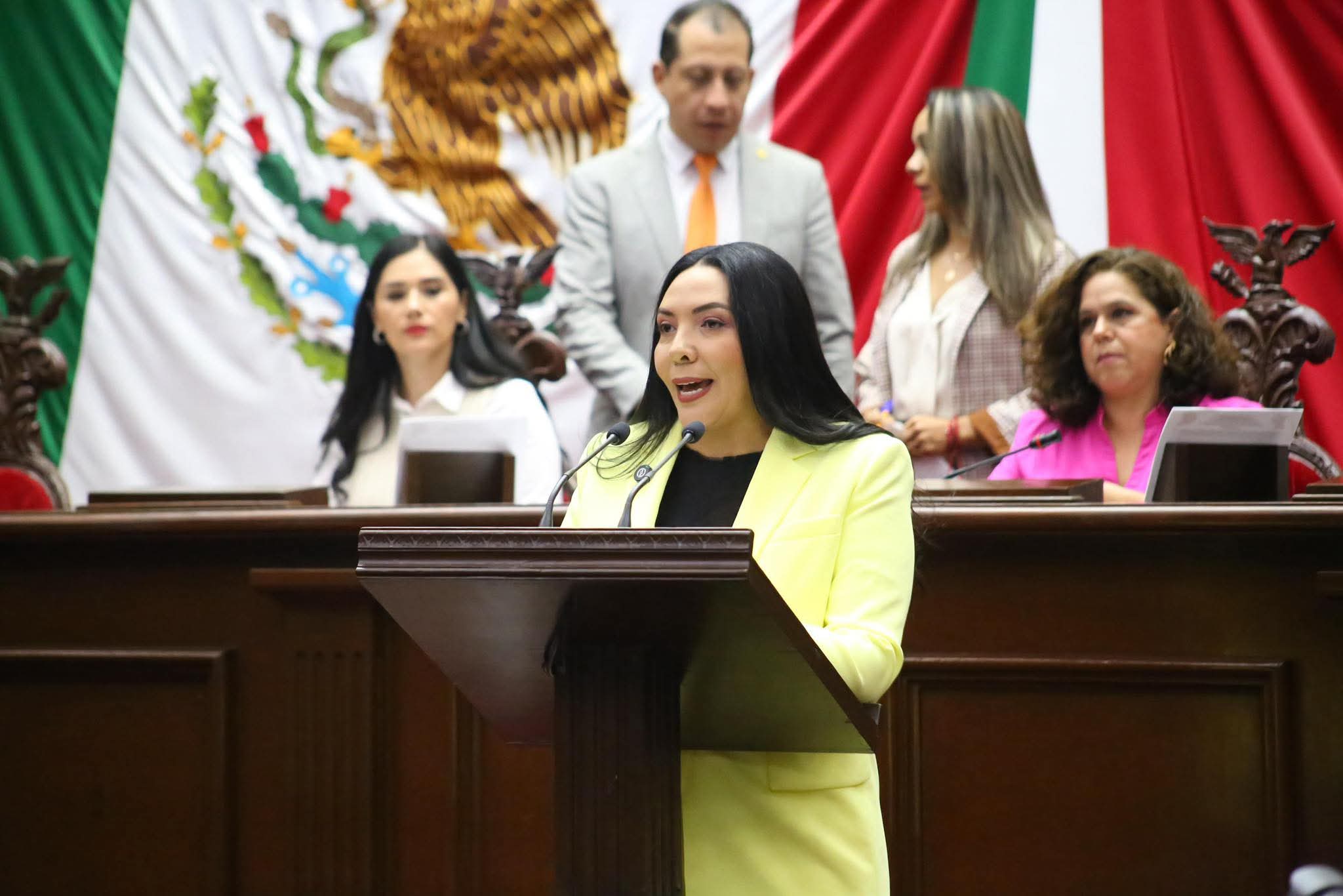 Impulsa Adriana Campos reforma para garantizar la salud integral del hombre en Michoacán Impulsa Adriana Campos reforma para garantizar la salud integral del hombre en Michoacán