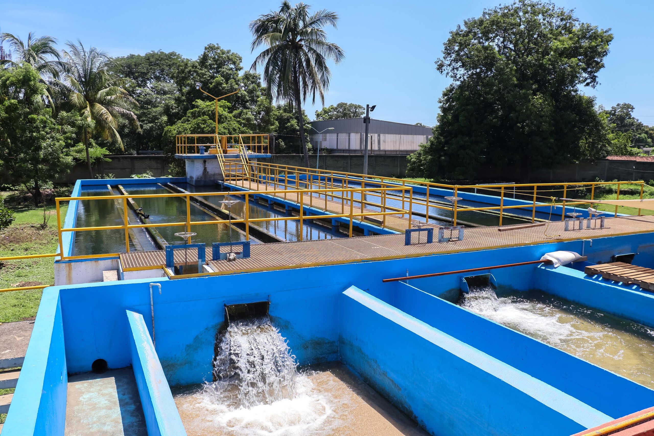 Capalac inicia cambio de filtros para mejorar la calidad del agua en Lázaro Cárdenas Capalac inicia cambio de filtros para mejorar la calidad del agua en Lázaro Cárdenas
