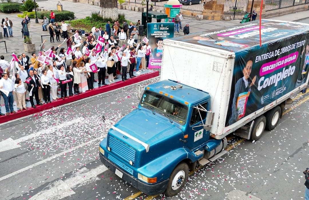 Inicia distribución de más de 6 millones de libros de texto gratuitos en Michoacán