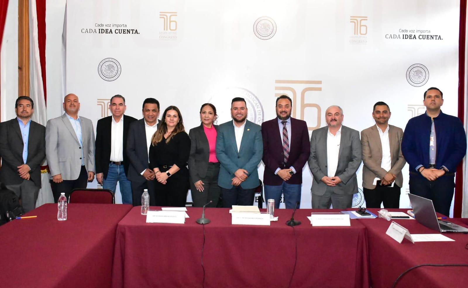 Defender los derechos laborales de las y los michoacanos es defender la dignidad: Reyes Galindo Defender los derechos laborales de las y los michoacanos es defender la dignidad: Reyes Galindo