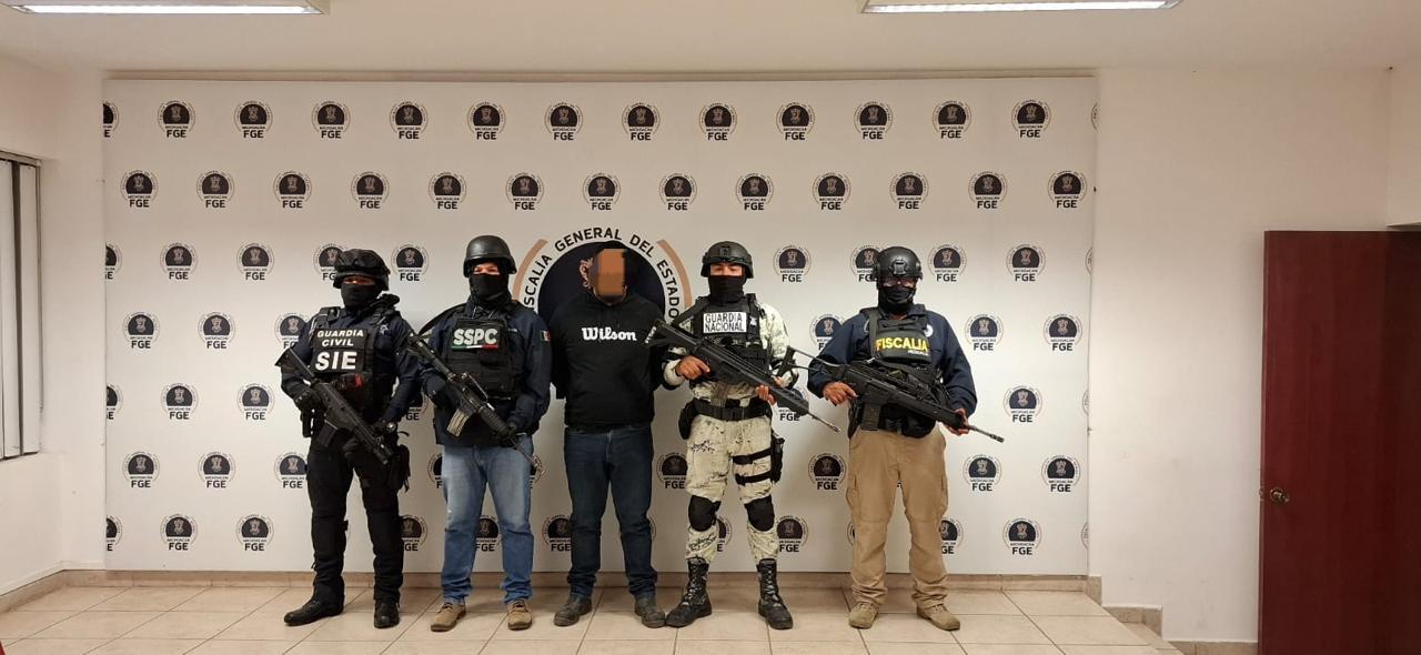 Caen en Morelia 2 presuntos líderes delincuenciales por extorsión: SSP Caen en Morelia 2 presuntos líderes delincuenciales por extorsión: SSP