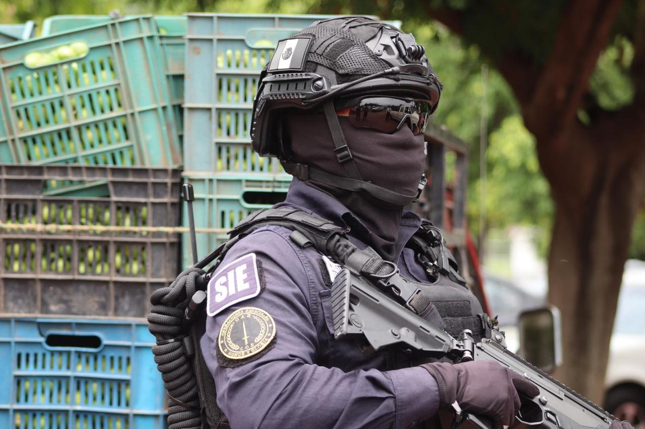 Estrategia Nacional contra la Extorsión arranca en tianguis limonero de Apatzingán Estrategia Nacional contra la Extorsión arranca en tianguis limonero de Apatzingán
