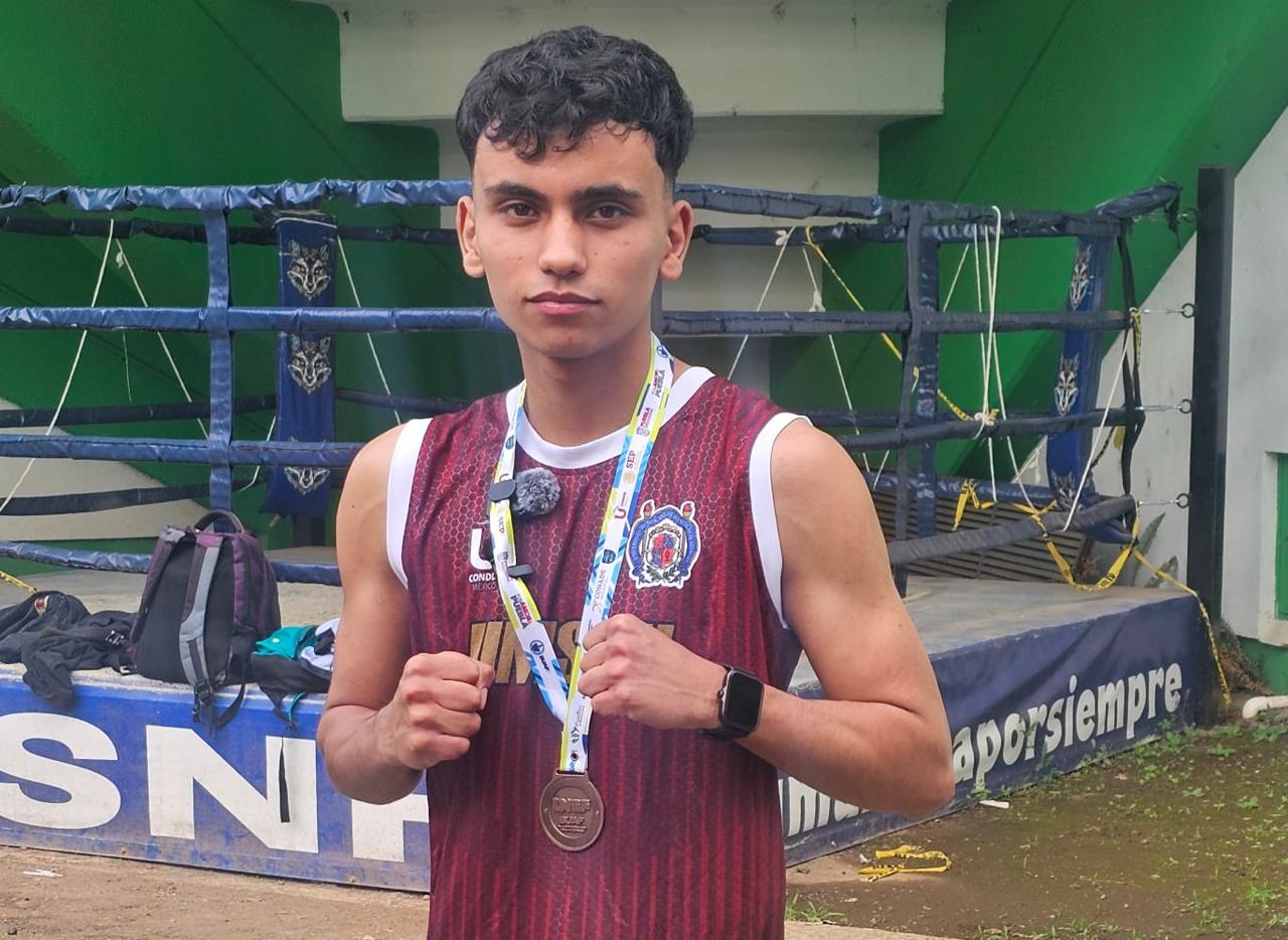 Ese bronce me supo a gloria: Gustavo Luna, boxeador nicolaita Ese bronce me supo a gloria: Gustavo Luna, boxeador nicolaita
